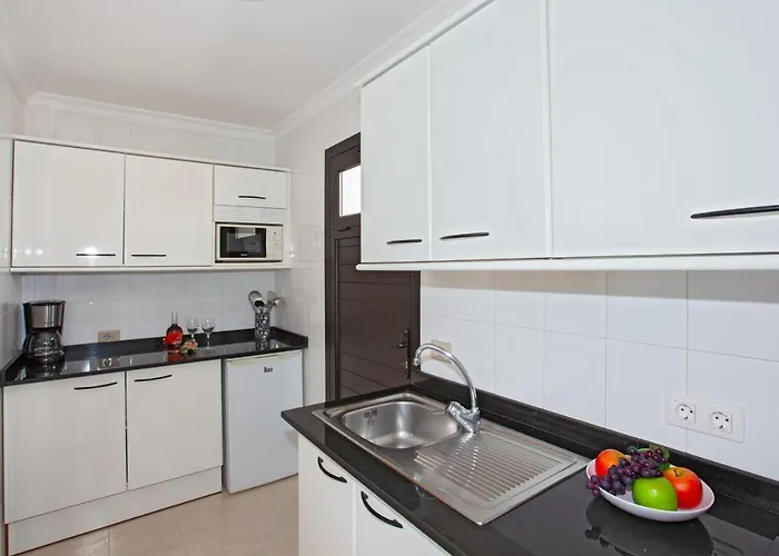 Caleton Blanco, Apartamento *